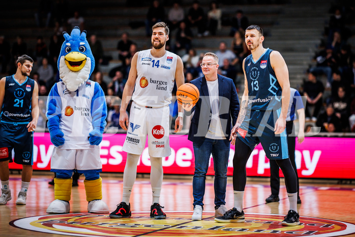 Basketball, Win2Day Superliga 2023/24, Grunddurchgang 12.Runde, Oberwart Gunners, Vienna Timberwolves, Daniel Köppel (14), Ziga Fifolt (13)