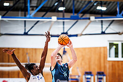 Basketball, Win2Day Superliga 2023/24, Grunddurchgang 12.Runde, Oberwart Gunners, Vienna Timberwolves, Shaquille Rombley (5), Philipp D'Angelo (9)
