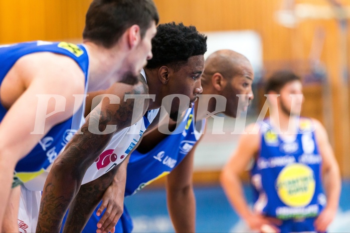Basketball, ABL 2016/17, Grunddurchgang 33.Runde, Oberwart Gunners, Gmunden Swans, Jamari Traylor (9)