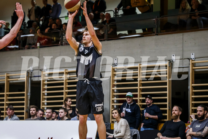 Basketball, Basketball Zweite Liga, Grunddurchgang 22.Runde, Mattersburg Rocks, Wörthersee Piraten, Jan Michel (2)