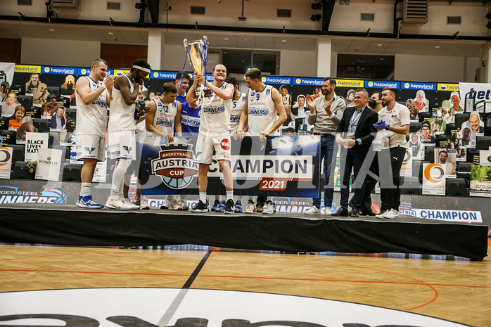 Basketball, Basketball Austria Cup 2020/21, Finale, Oberwart Gunners, Gmunden Swans, Basketball Austria Cupsieger 2020/21