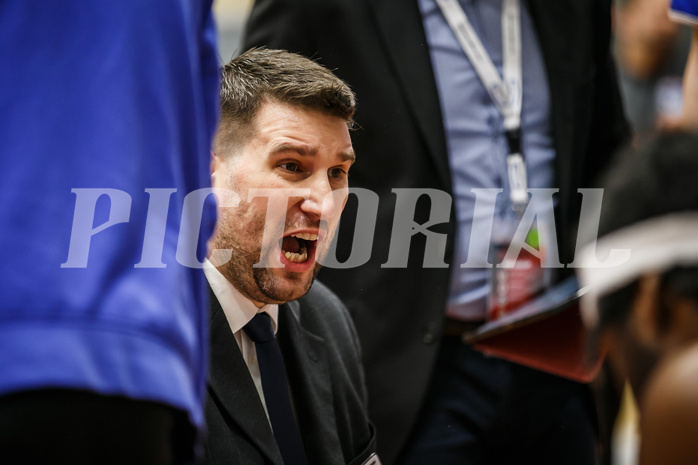 Basketball, Basketball Austria Cup 2020/21, Finale, Oberwart Gunners, Gmunden Swans, Horst Leitner (Coach)