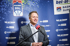 Basketball, Basketball Austria Cup 2020/21, Finale, Oberwart Gunners, Gmunden Swans, Präsident Gerald Martens
