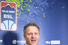 Basketball, Basketball Austria Cup 2020/21, Finale, Oberwart Gunners, Gmunden Swans, Präsident Gerald Martens