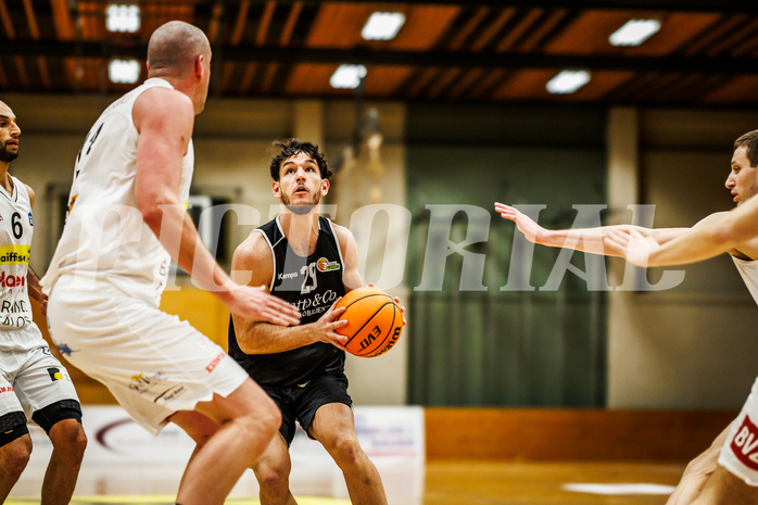 Basketball, Basketball Zweite Liga 2023/24, Grunddurchgang 13.Runde, Mattersburg Rocks, Basket Flames, Mika Petritsch (29)