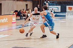 Basketball, Basketball Superliga 2023/24, Grunddurchgang 17.Runde, Oberwart Gunners, SKN St. Poelten, Sebastian Kaeferle (7), Felix Angerbauer (4)