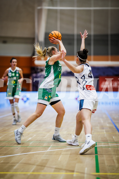 Basketball, Win2Day Basketball Damen Superliga 2023/24, Grunddurchgang 8.Runde, Vienna Timberwolves, UBI Graz, Johanna Maresch (9), Magdalena Schmidt (4)