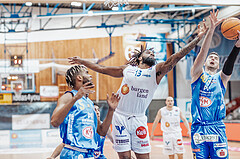 Basketball, Basketball Superliga 2023/24, Grunddurchgang 17.Runde, Oberwart Gunners, SKN St. Poelten, Michael Anthony Randolph Jr. (5), Kris Monroe (13), Matej Kavas (40)