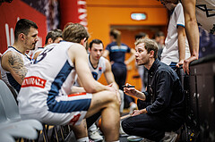 Basketball, Win2Day Superliga 2023/24, Grunddurchgang 17.Runde, Vienna Timberwolves, BC Vienna, Justin Schlünken (Head Coach)