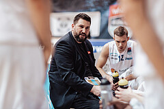 Basketball, Basketball Superliga 2023/24, Grunddurchgang 17.Runde, Oberwart Gunners, SKN St. Poelten, Horst Leitner (Head Coach)