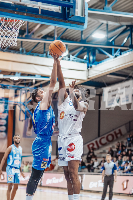 Basketball, Basketball Superliga 2023/24, Grunddurchgang 17.Runde, Oberwart Gunners, SKN St. Poelten, Akkan Atasoy (11), Kris Monroe (13)