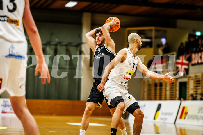 Basketball, Basketball Zweite Liga 2023/24, Grunddurchgang 13.Runde, Mattersburg Rocks, Basket Flames, Dean-Leon Cantor (9)