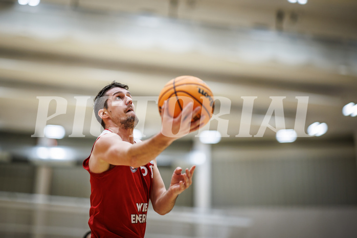 Basketball, Win2Day Superliga 2023/24, Grunddurchgang 17.Runde, Vienna Timberwolves, BC Vienna, Bogic Vujosevic (5)