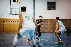 Basketball, Basketball Zweite Liga 2024/25, Grunddurchgang 7.Runde, UDW Alligators, Dornbirn Lions, Pauls Miglinieks (2)