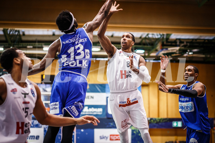 Basketball, bet-at-home Basketball Superliga 2020/21, Platzierungsrunde 9.Runde, Kapfenberg Bulls, Oberwart Gunners, Eric McClellan (8)