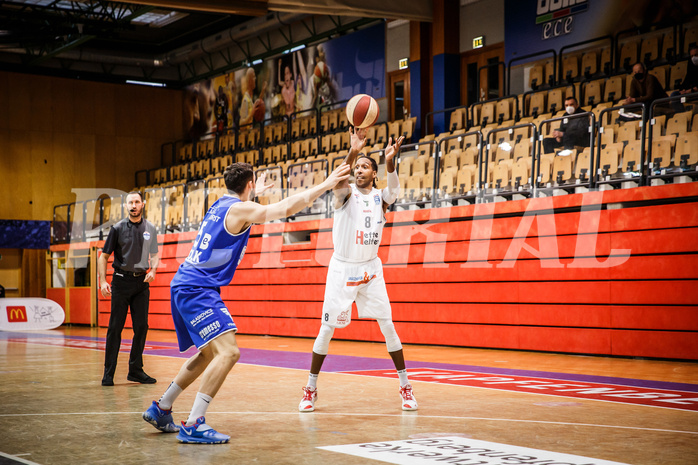 Basketball, bet-at-home Basketball Superliga 2020/21, Platzierungsrunde 9.Runde, Kapfenberg Bulls, Oberwart Gunners, Eric McClellan (8)