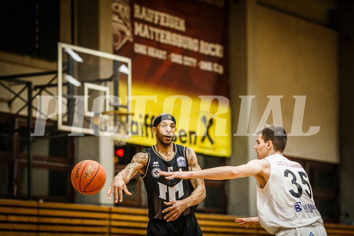 Basketball, Basketball Zweite Liga, Grunddurchgang 11.Runde, Mattersburg Rocks, Wörthersee Piraten, Shawn L. Ray (6)