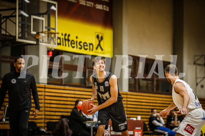 Basketball, Basketball Zweite Liga, Grunddurchgang 11.Runde, Mattersburg Rocks, Wörthersee Piraten, Simon Finzgar (10)
