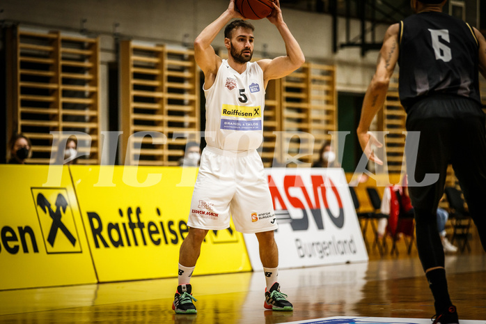 Basketball, Basketball Zweite Liga, Grunddurchgang 11.Runde, Mattersburg Rocks, Wörthersee Piraten, Florian Duck