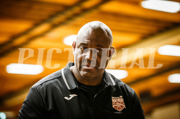 Basketball, Basketball Zweite Liga, Grunddurchgang 11.Runde, Mattersburg Rocks, Wörthersee Piraten, James Williams