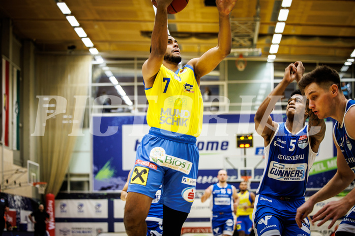 Basketball, win2day Basketball Superliga 2021/22, Platzierungsrunde 3.Runde, SKN St. Pölten Basketball, Oberwart Gunners, Steven Kaltenbrunner (7)