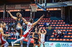 Basketball, Win2Day Superliga 2022/23, Grunddurchgang 3.Runde, BC GGMT Vienna, CITIES Panthers Fürstenfeld, Andrija Blatancic (4), Bogic Vujosevic (5)