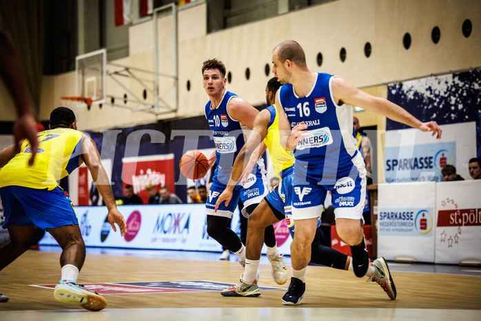 Basketball, win2day Basketball Superliga 2021/22, Platzierungsrunde 3.Runde, SKN St. Pölten Basketball, Oberwart Gunners, Brock Gardner (10)