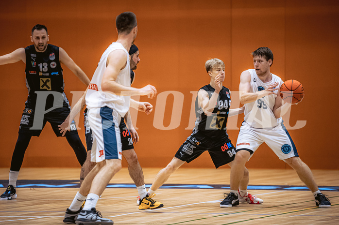 Basketball, Win2Day Superliga 2022/23, Grunddurchgang 3.Runde, Vienna D.C. Timberwolves, Raiffeisen Flyers Wels, Tim Bartl (94), Jonas John (99)