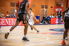 Basketball, Win2Day Superliga 2022/23, Grunddurchgang 3.Runde, Vienna D.C. Timberwolves, Raiffeisen Flyers Wels, Jonas John (99)
