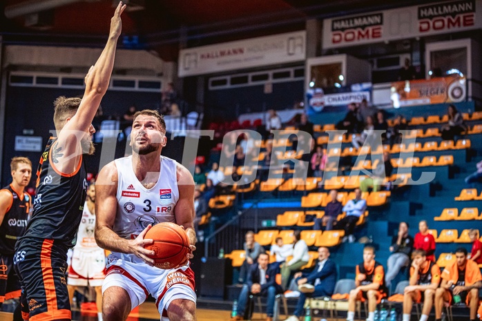 Basketball, Win2Day Superliga 2022/23, Grunddurchgang 3.Runde, BC GGMT Vienna, CITIES Panthers Fürstenfeld, Roland Reinelt (11), Jozo Rados (3)