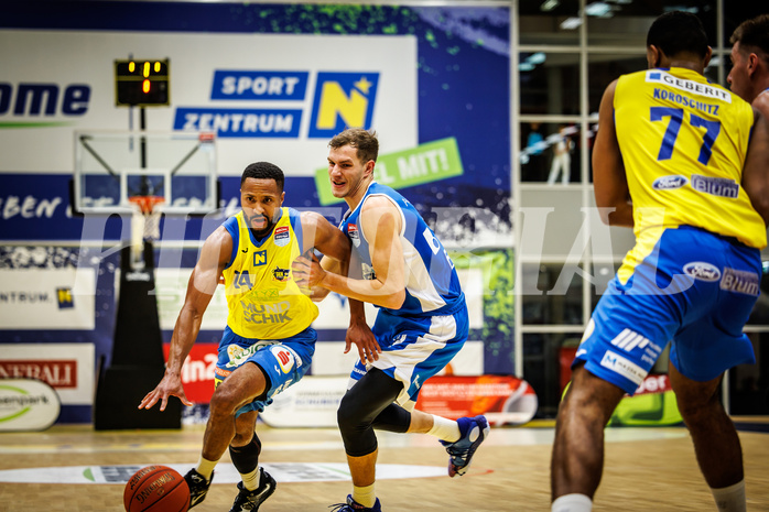 Basketball, win2day Basketball Superliga 2021/22, Platzierungsrunde 3.Runde, SKN St. Pölten Basketball, Oberwart Gunners, Michael Holton Jr. (14)