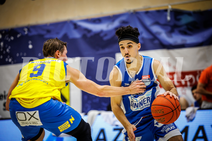 Basketball, win2day Basketball Superliga 2021/22, Platzierungsrunde 3.Runde, SKN St. Pölten Basketball, Oberwart Gunners, Derek Hanes (14)