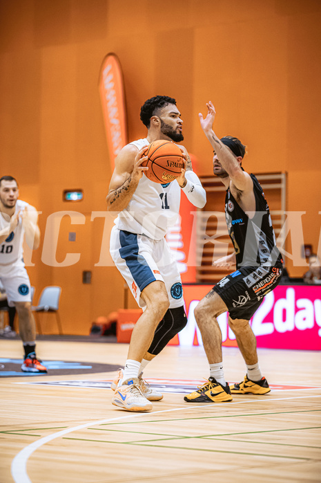 Basketball, Win2Day Superliga 2022/23, Grunddurchgang 3.Runde, Vienna D.C. Timberwolves, Raiffeisen Flyers Wels, Markus Golder (11)