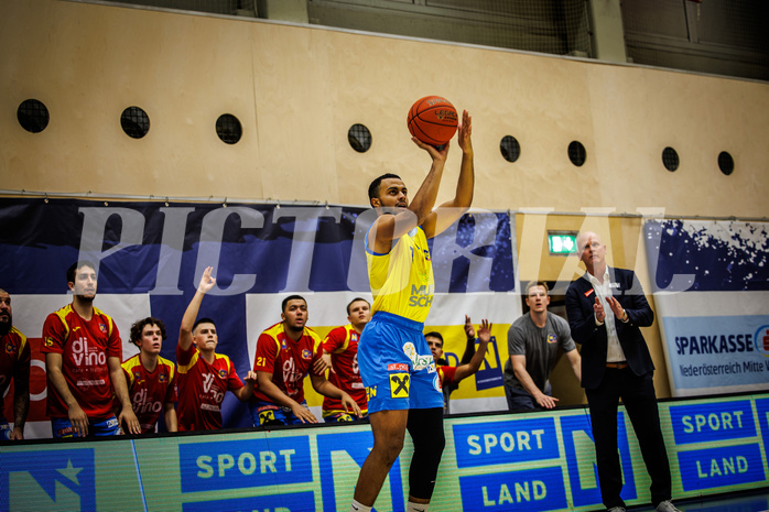 Basketball, win2day Basketball Superliga 2021/22, Platzierungsrunde 3.Runde, SKN St. Pölten Basketball, Oberwart Gunners, Steven Kaltenbrunner (7)