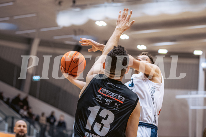 Basketball, Win2Day Superliga 2022/23, Grunddurchgang 3.Runde, Vienna D.C. Timberwolves, Raiffeisen Flyers Wels, Elias Wlasak (8)