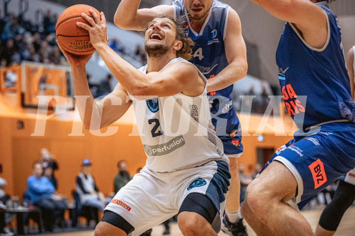 Basketball, Win2Day Superliga 2022/23, 7. Qualifikationsrunde, Vienna Timberwolves, BBC Nord Dragonz, Moritz Lanegger (21)
