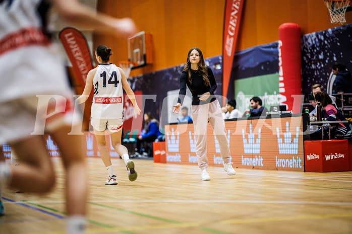 Basketball, Win2Day Basketball Damen Superliga 2023/24, Grunddurchgang 10.Runde, Vienna Timberwolves, DBB LZ OÖ, Lara Binder (9)
