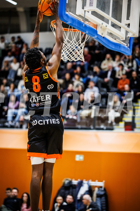 Basketball, Win2Day Superliga 2023/24, Grunddurchgang 19.Runde, Vienna Timberwolves, Fürstenfeld Panthers, Dylan Causwell (8)