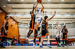 Basketball, Win2Day Superliga 2023/24, Grunddurchgang 19.Runde, Vienna Timberwolves, Fürstenfeld Panthers, Elias Wlasak (8)