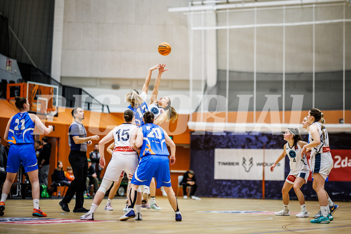 Basketball, Win2Day Basketball Damen Superliga 2023/24, Grunddurchgang 10.Runde, Vienna Timberwolves, DBB LZ OÖ, Milica Popovic (13), Petra Pammer (21)