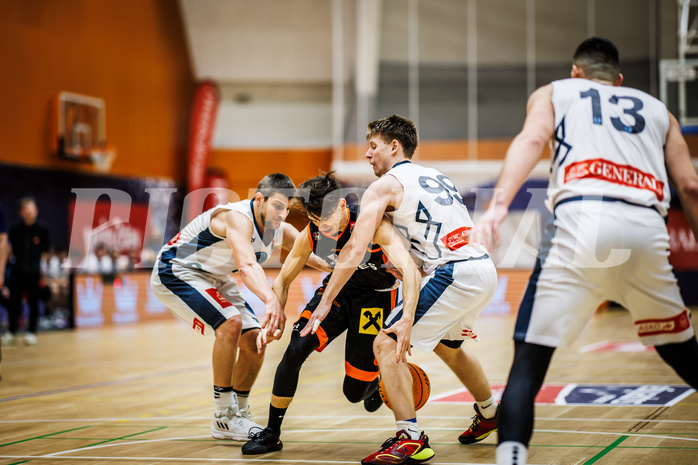 Basketball, Win2Day Superliga 2023/24, Grunddurchgang 19.Runde, Vienna Timberwolves, Fürstenfeld Panthers, Moritz Lanegger (21), Felix Leindecker (6)
