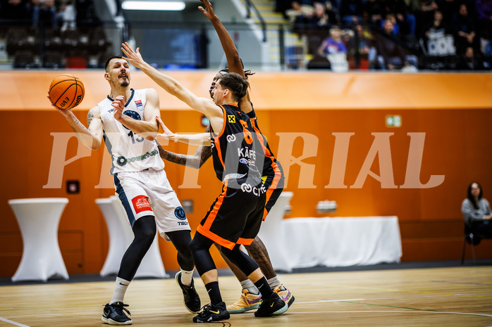 Basketball, Win2Day Superliga 2023/24, Grunddurchgang 19.Runde, Vienna Timberwolves, Fürstenfeld Panthers, Ziga Fifolt (13)