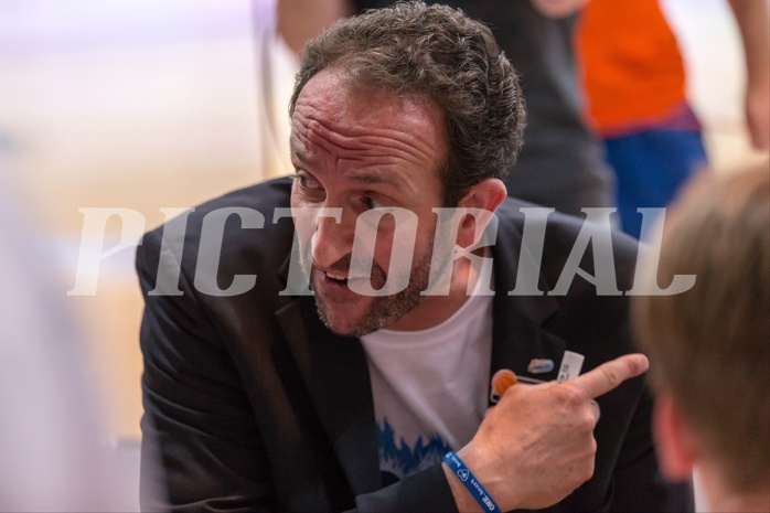 Basketball, ABL 2016/17, Playoff Finale Spiel 1, Oberwart Gunners, Kapfenberg Bulls, Chris Chougaz (Coach)