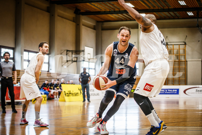 Basketball, Basketball Zweite Liga, Playoff: Viertelfinale 3. Spiel, Mattersburg Rocks, BBC Nord Dragonz, Fuad Memcic (44)