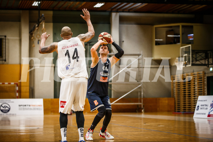 Basketball, Basketball Zweite Liga, Playoff: Viertelfinale 3. Spiel, Mattersburg Rocks, BBC Nord Dragonz, Fuad Memcic (44)