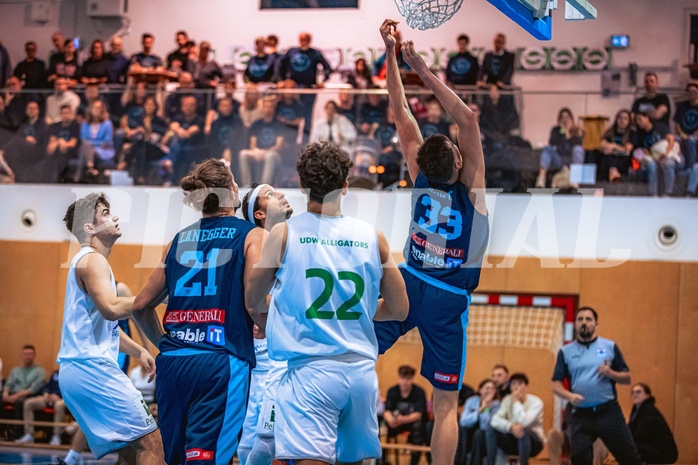 Basketball, Austria Cup 2022/23, Achtelfinale, Union Deutsch Wagram Alligators, Vienna D.C. Timberwolves, Marko Kolaric (30), Chris Vogt (33)
