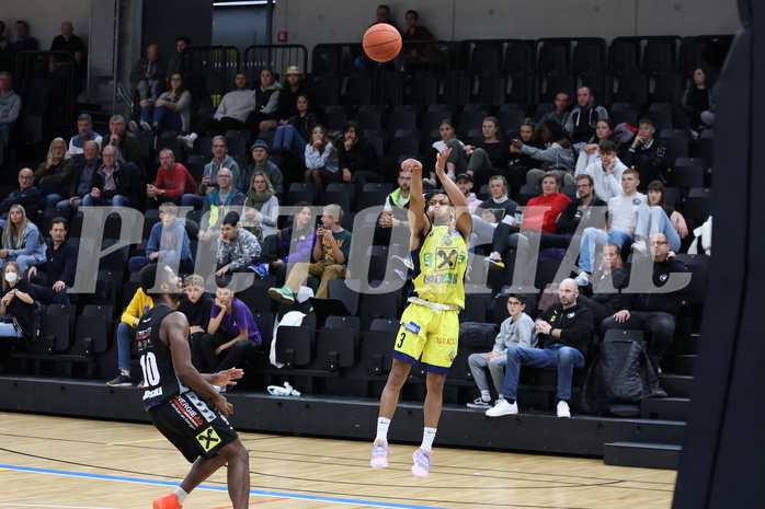 01.11.2022, Graz, Raiffeisen Sportpark Graz, Basketball Austria Cup 2022/23, UBSC Raiffeisen Graz vs. Flyers Wels