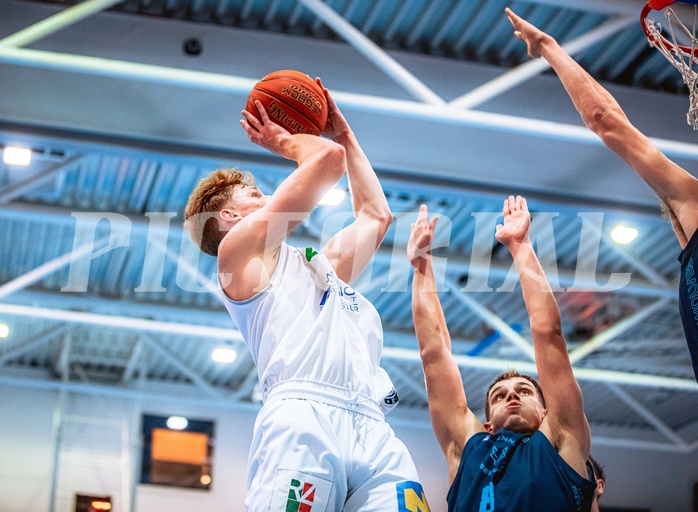 Basketball, Austria Cup 2022/23, Achtelfinale, Union Deutsch Wagram Alligators, Vienna D.C. Timberwolves, Luis Göd (2), Elias Wlasak (8)