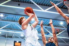 Basketball, Austria Cup 2022/23, Achtelfinale, Union Deutsch Wagram Alligators, Vienna D.C. Timberwolves, Luis Göd (2), Elias Wlasak (8)