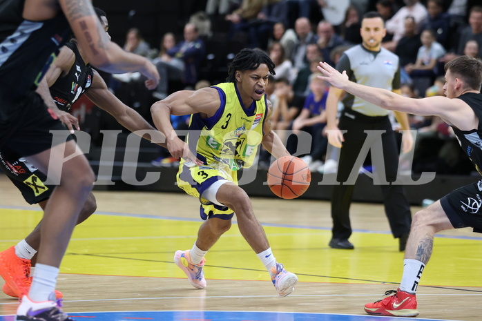 01.11.2022, Graz, Raiffeisen Sportpark Graz, Basketball Austria Cup 2022/23, UBSC Raiffeisen Graz vs. Flyers Wels